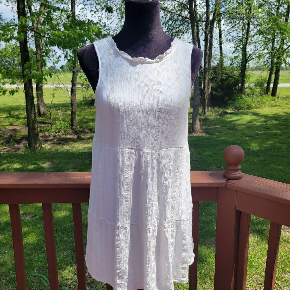 Altar'd State White Sleeveless Round Neck Tie Back Gauzy Dress Size M